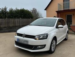 Weiß Gebraucht 2013 VW Polo Life Kleinwagen | 7.000 € (Fairer Preis)