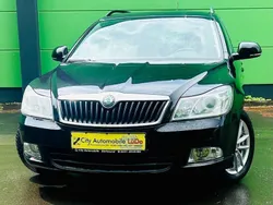 Schwarz Gebraucht 2013 Skoda Octavia Fun Kombi | 5.680 € (Fairer Preis)