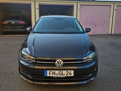 Grau Gebraucht 2018 VW Polo Comfortline Limousine | 12.490 € (Fairer Preis)