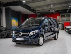 Cavansitblau metallic Gebraucht 2017 Mercedes V250 Sport Van / Kleinbus | 41.980 € (Superpreis)