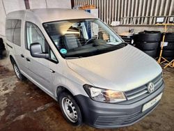 Silber Gebraucht 2016 VW Caddy Van / Kleinbus | 17.290 € (Fairer Preis)