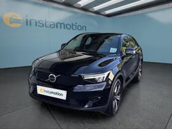 Schwarz Gebraucht 2022 Volvo EC40 SUV | 33.299 € (Etwas zu teuer)