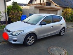 Silber Gebraucht 2008 Hyundai i30 Classic Limousine | 1.900 € (Fairer Preis)