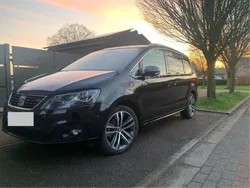 Schwarz Gebraucht 2023 Seat Alhambra FR-Line Van / Kleinbus | 37.000 € (Fairer Preis)