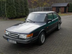 Blau Gebraucht 1993 Saab 900 Kleinwagen | 6.450 €