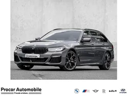 Grau Gebraucht 2022 BMW 540 Performance Kombi | 46.999 € (Fairer Preis)