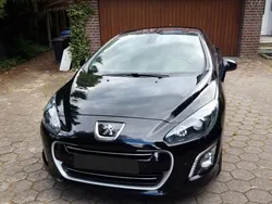 Schwarz Gebraucht 2013 Peugeot 308 CC Roland Garros Cabrio | 6.500 € (Superpreis)