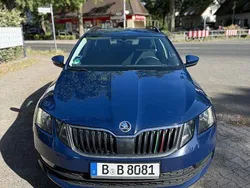 Blau Gebraucht 2017 Skoda Octavia Style Kombi | 8.800 € (Guter Preis)