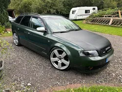 Grün Gebraucht 2002 Audi A4 S-Line Kombi | 2.500 € (Etwas zu teuer)