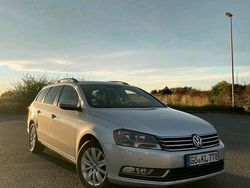 Grau Gebraucht 2013 VW Passat Kombi | 7.500 € (Fairer Preis)