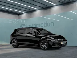 Schwarz Gebraucht 2024 VW Golf VIII Edition Limousine | 33.988 € (Fairer Preis)
