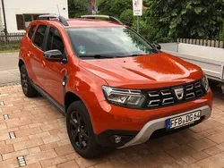 Orange Gebraucht 2022 Dacia Duster Extreme SUV | 16.950 € (Fairer Preis)