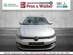 Reflexsilber metallic Gebraucht 2022 VW Golf VIII Active Kombi | 20.900 € (Superpreis)
