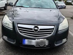 Grau Gebraucht 2009 Opel Insignia Limousine | 7.000 € (Etwas zu teuer)