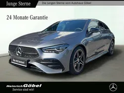 Grau Gebraucht 2024 Mercedes CLA200 Shooting Brake AMG line Kombi | 38.450 € (Teuer)