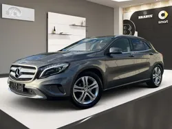 Mountaingrau met. Gebraucht 2017 Mercedes GLA200 SUV | 18.988 € (Fairer Preis)