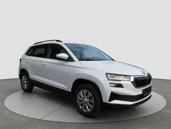 Moonweiss metallic (metallic) Gebraucht 2022 Skoda Karoq Active SUV | 20.499 € (Superpreis)