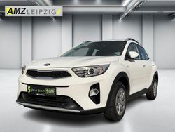 (ud) clear white s Gebraucht 2018 Kia Stonic SUV | 10.990 € (Guter Preis)