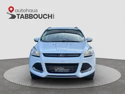 Weiss Gebraucht 2014 Ford Kuga Titanium SUV | 9.999 € (Etwas zu teuer)