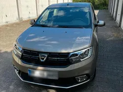 Beige Gebraucht 2020 Dacia Sandero Kleinwagen | 9.900 € (Guter Preis)