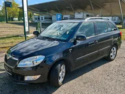Schwarz Gebraucht 2011 Skoda Fabia Kombi | 2.250 € (Superpreis)