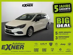 Weiss Gebraucht 2022 Opel Astra Elegance Kombi | 16.990 € (Guter Preis)