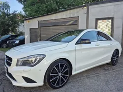 Weiß Gebraucht 2013 Mercedes CLA200 Limousine | 14.990 € (Fairer Preis)