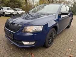 Modra pacific/pacific blau Gebraucht 2014 Skoda Octavia Active Kombi | 5.950 € (Fairer Preis)