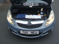 Grau Gebraucht 2008 Opel Corsa Edition Kleinwagen | 2.750 € (Fairer Preis)