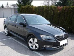 Schwarz Gebraucht 2018 Skoda Superb Limousine | 16.900 € (Fairer Preis)