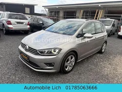 Silber Gebraucht 2016 VW Golf Sportsvan Highline Van / Kleinbus | 9.199 € (Guter Preis)