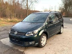 Grün Gebraucht 2012 VW Touran Match Van / Kleinbus | 5.850 € (Fairer Preis)