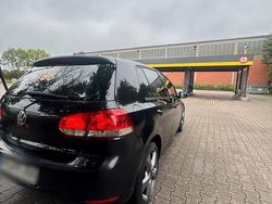 Schwarz Gebraucht 2009 VW Golf VI Kleinwagen | 3.900 € (Fairer Preis)