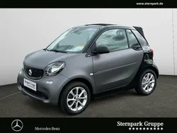 Gelb Gebraucht 2017 Smart ForTwo Cabrio Passion Cabrio | 15.980 € (Fairer Preis)