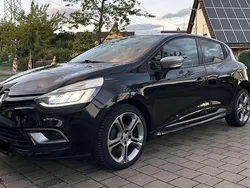 Schwarz Gebraucht 2016 Renault Clio IV Intens Kleinwagen | 11.000 € (Etwas zu teuer)