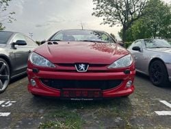 Rot Gebraucht 2005 Peugeot 206 CC Cabrio | 2.200 € (Fairer Preis)