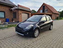 Schwarz Gebraucht 2009 Renault Clio II Dynamique Limousine | 3.450 € (Fairer Preis)
