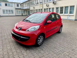 Rot Gebraucht 2006 Peugeot 107 Kleinwagen | 1.990 € (Etwas zu teuer)