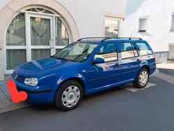 Blau Gebraucht 2000 VW Golf IV Kombi | 1.500 € (Etwas zu teuer)