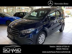 Cavansitblau Gebraucht 2024 Mercedes 180 Progressive Limousine | 30.444 € (Fairer Preis)