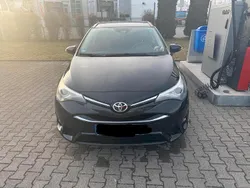 Schwarz Gebraucht 2015 Toyota Avensis Kombi | 13.300 € (Teuer)