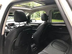 Weiß Gebraucht 2015 BMW 218 Active Tourer Sport Line Van / Kleinbus | 9.500 € (Guter Preis)