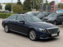 Blau Gebraucht 2019 Mercedes E220 Limousine | 29.990 € (Superpreis)