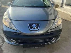 Grau thorium/metalliclackier Gebraucht 2008 Peugeot 207 CC Sport Cabrio | 2.500 € (Guter Preis)