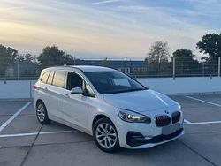 Weiß Gebraucht 2018 BMW 216 Kombi | 9.250 € (Guter Preis)