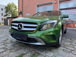 Grün Gebraucht 2016 Mercedes GLA200 AMG SUV | 14.990 € (Fairer Preis)