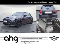 Schwarz Gebraucht 2024 Mini Cooper S Classic Kleinwagen | 29.360 € (Guter Preis)