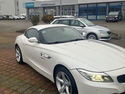 Weiß Gebraucht 2015 BMW Z4 Sport Line Cabrio | 20.678 € (Fairer Preis)