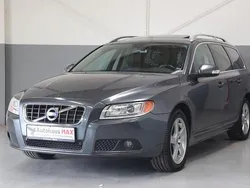 Grau Gebraucht 2011 Volvo V70 Summum Kombi | 16.990 €