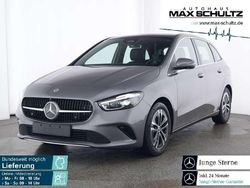 Metalliclack mountaingrau Gebraucht 2024 Mercedes B200 Van / Kleinbus | 35.870 € (Etwas zu teuer)